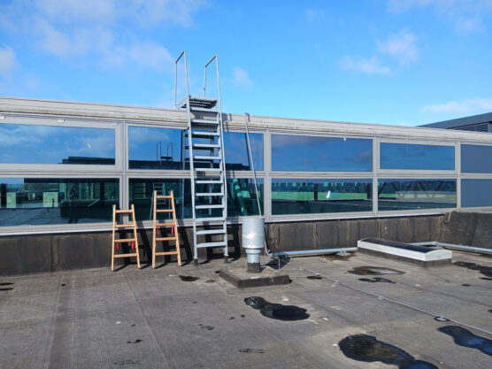 montering af frostefolie i fabriken