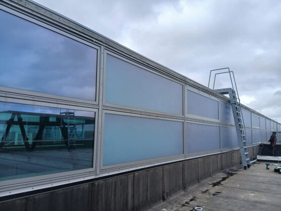 montering af frostefolie i fabriken